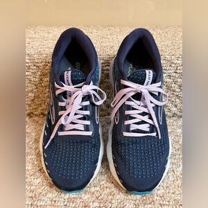 Brooks Glycerin GTS 20, Women’s Size 9 Wide